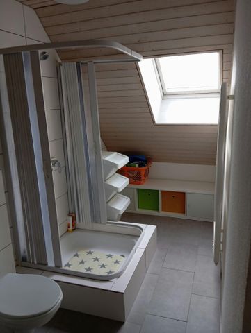 Charmante 5.5-Zimmer-Wohnung im Erdgeschoss in Kirchberg - Photo 5
