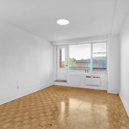 1 CH - 1 SDB - Westmount - $1,550 /mo - Photo 3