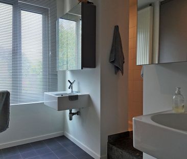Uitzonderlijk afgewerkt duplex-appartement gelegen in het centrum v... - Photo 2