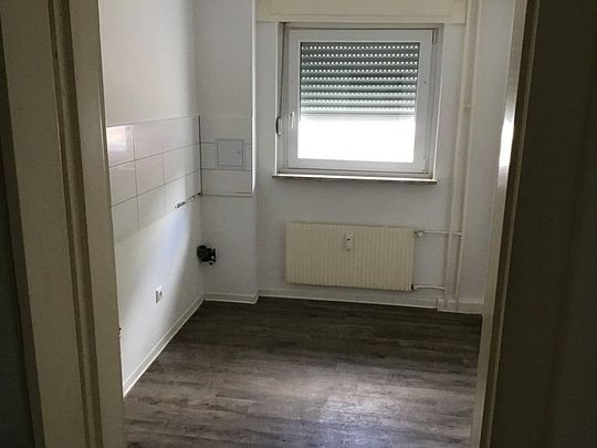 2 Zimmer Wohnung im EG/Hochparterre - Photo 1