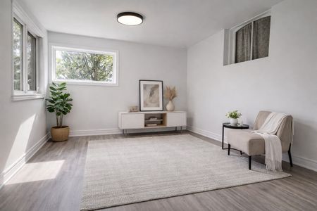 For Lease - 5363 Davis Drive, Whitchurch-Stouffville, Ontario - Photo 2