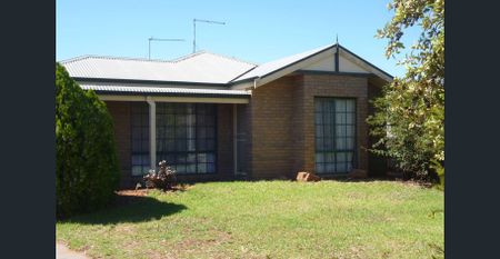 Ideal Location - Photo 2