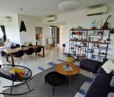 The Interlace (D4), Condominium - For Rent - Photo 1