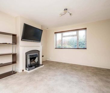 3 bedroom semi-detached house to rent - Photo 1