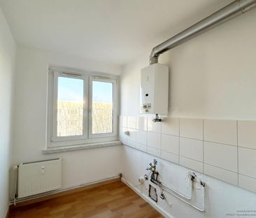 Helle 3-Zimmer-Wohnung mit Tageslichtbad und Balkon - Photo 2