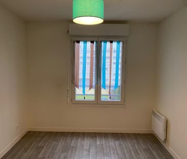 Location Appartement 2 pièces 40m² ORLEANS 45000 - Photo 4
