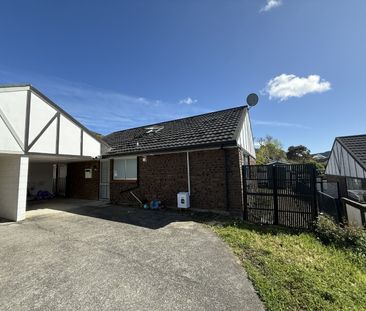 B/32 Halswater Drive, Churton Park - Photo 1