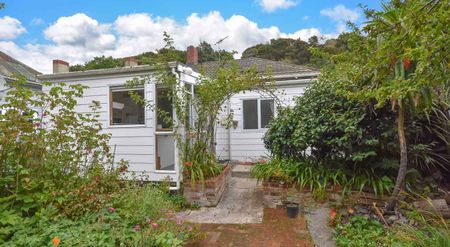 3 Bedroom in Woodhaugh - Photo 3