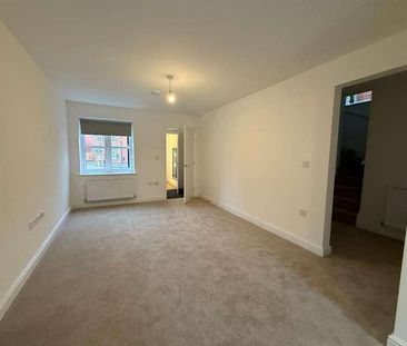 Rivington Park, Bolton, BL6 - Photo 2