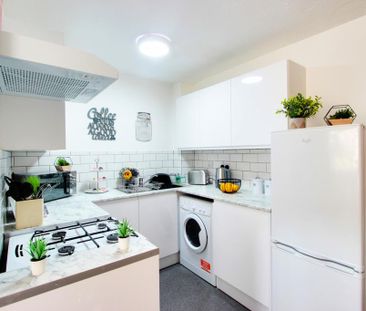 1 bedroom townhouse to rent - Photo 1