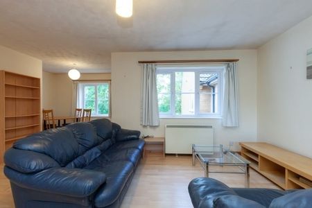 Bishops Court, Marston - Photo 5