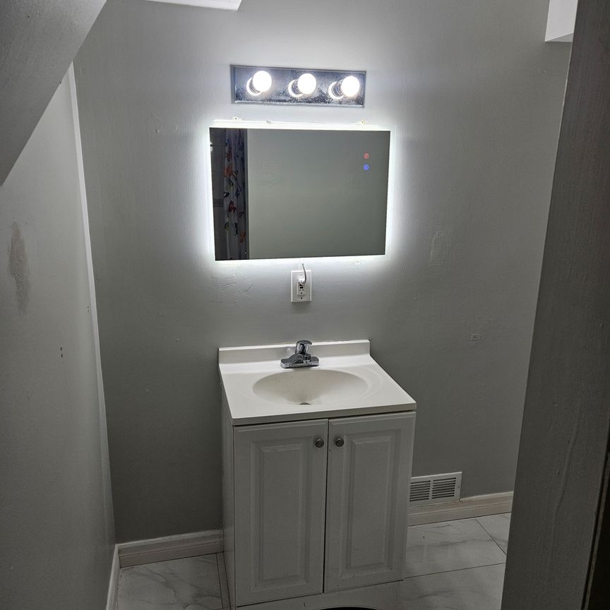 For Lease - 1796 Silver Maple Drive Unit# Lower, Pickering, Ontario - Photo 1