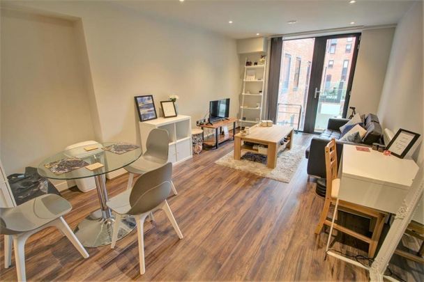 2 bedroom flat to rent - Photo 1