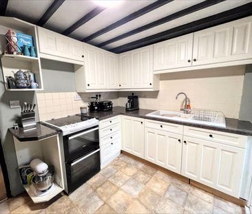 2 bedroom cottage to rent - Photo 1