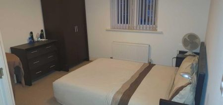 2 bedroom apartment to rent - Photo 4