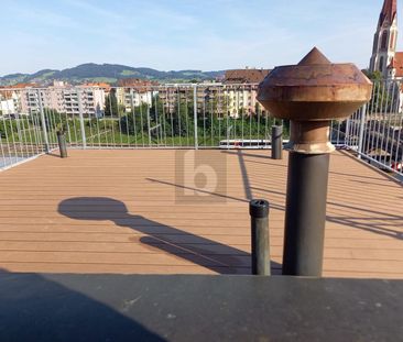 IDYLLIC OLD BUILDING WITH LARGE ROOF TERRACE - Foto 2