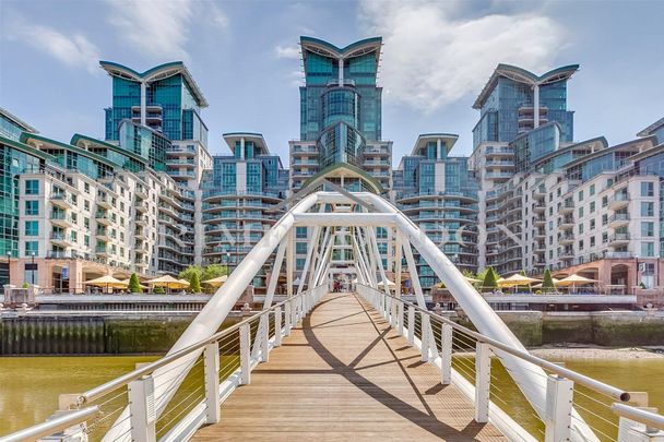 Galleon House, St George Wharf - Photo 1