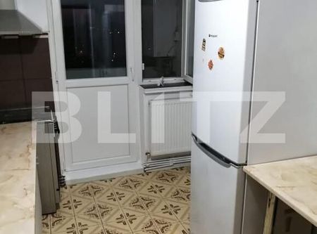 Apartament cu 2 camere, 50 mp, centrala si AC, zona parculet Rovine - Photo 2