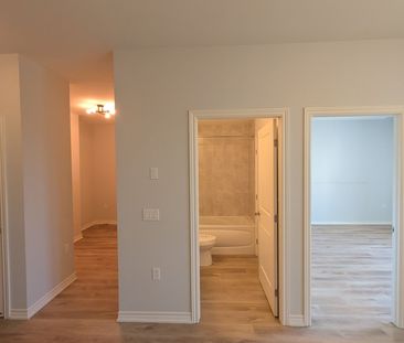 For Lease - 1350 Hemlock Road Unit# 112, Manor Park - Cardinal Glen... - Photo 1
