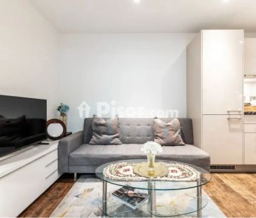 Apartamento en alquiler en Calle de Fray Junípero Serra, 3 - Photo 1