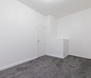 Essex Street, Whelley, WN1 3NL - Photo 5