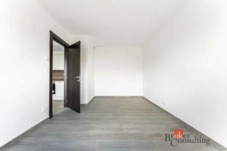 Pronájem bytu 2+kk 54 m - Fotografie 3