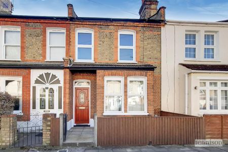 3 bedroom terraced house to rent - Photo 3