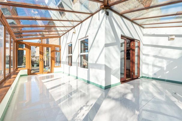 4 bedroom detached house to rent - Photo 1