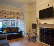 61 Headingley Avenue, Leeds, LS6 3ER - Photo 2