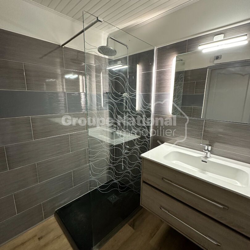 Location Appartement 3 pièces 68m² - Photo 1