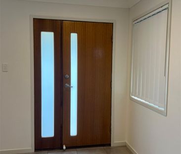 1 Hillsborough Place Pimpama - Photo 4