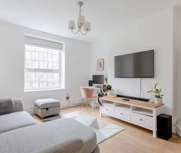 1 Bed Flat, Haddo House, SE10 - Photo 1