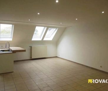 Vernieuwd appartement met 2 slaapkamers! - Photo 4