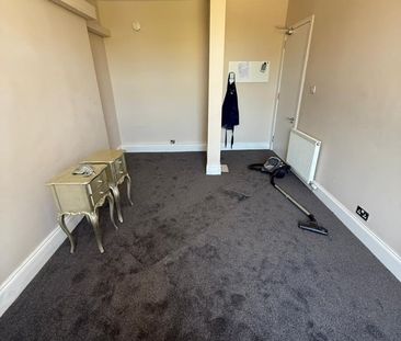 Room in a Shared Flat, Great Western Road, G4 - Photo 2