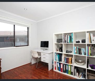20 Spruce Drive, Rowville, Vic 3178 - Photo 3