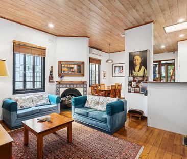 Charming family home peacefully nestled in the prestigious Toxteth ... - Photo 3