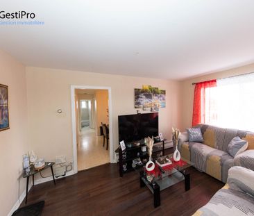 3400-3408 Namur - Photo 1