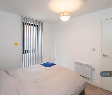 1 bedroom flat to rent - Photo 6