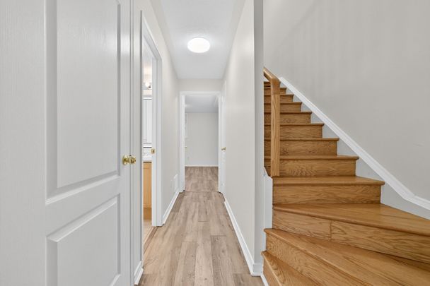 For Lease - 5050 Intrepid Drive Unit# 20, Mississauga, Ontario - Photo 1