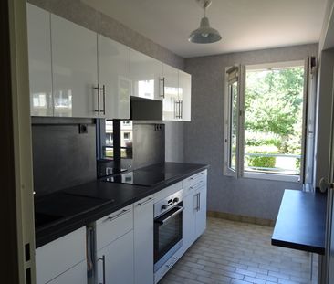 Location Appartement 2 pièces 47m² ORLEANS 45000 - Photo 4