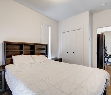 185 16e Avenue, #203 - Photo 6