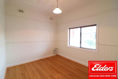 Well-Maintained Family Home in a Quiet Lidcombe Street - Photo 5