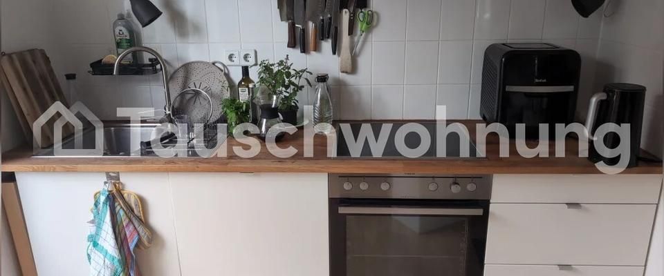 TAUSCHWOHNUNG Helle 2 Raum DG Wohnung mit uneinsehbarem Balkon - Foto 1
