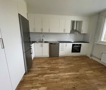 Revärgatan 6 - Foto 1