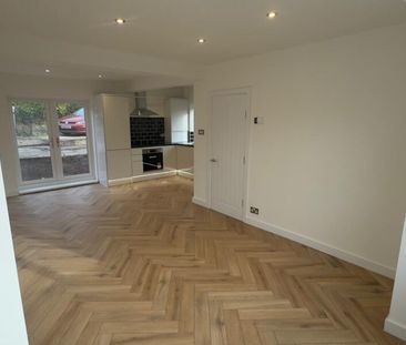 Kirkstall Road, Burley, Leeds, LS4 2QD - Photo 3