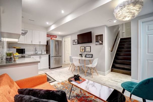 For Lease - BSMT 25 Duncannon Drive, Toronto, Ontario - Photo 1