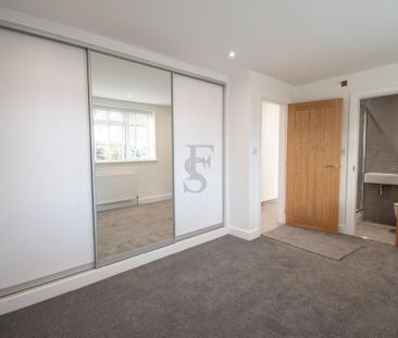 2 bedroom maisonette to rent - Photo 2