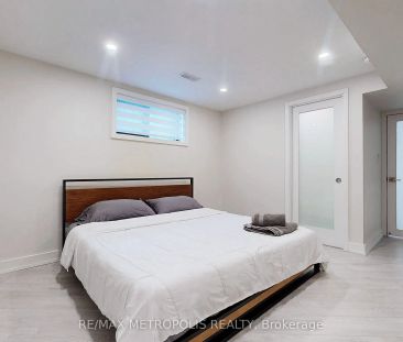 640 Lansdowne Drive #Lower - Photo 4