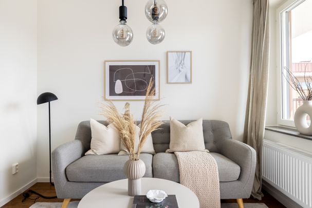 Hägerneholmsvägen, Täby - Photo 1