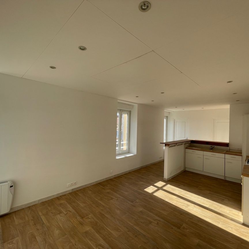 Renaison, 288-272 Rue du Commerce - Photo 1